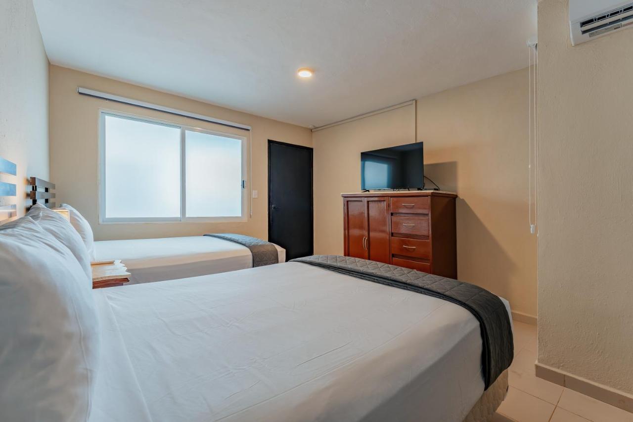 Hotel Brisas 5A Av, Playa Del Carmen Exteriör bild