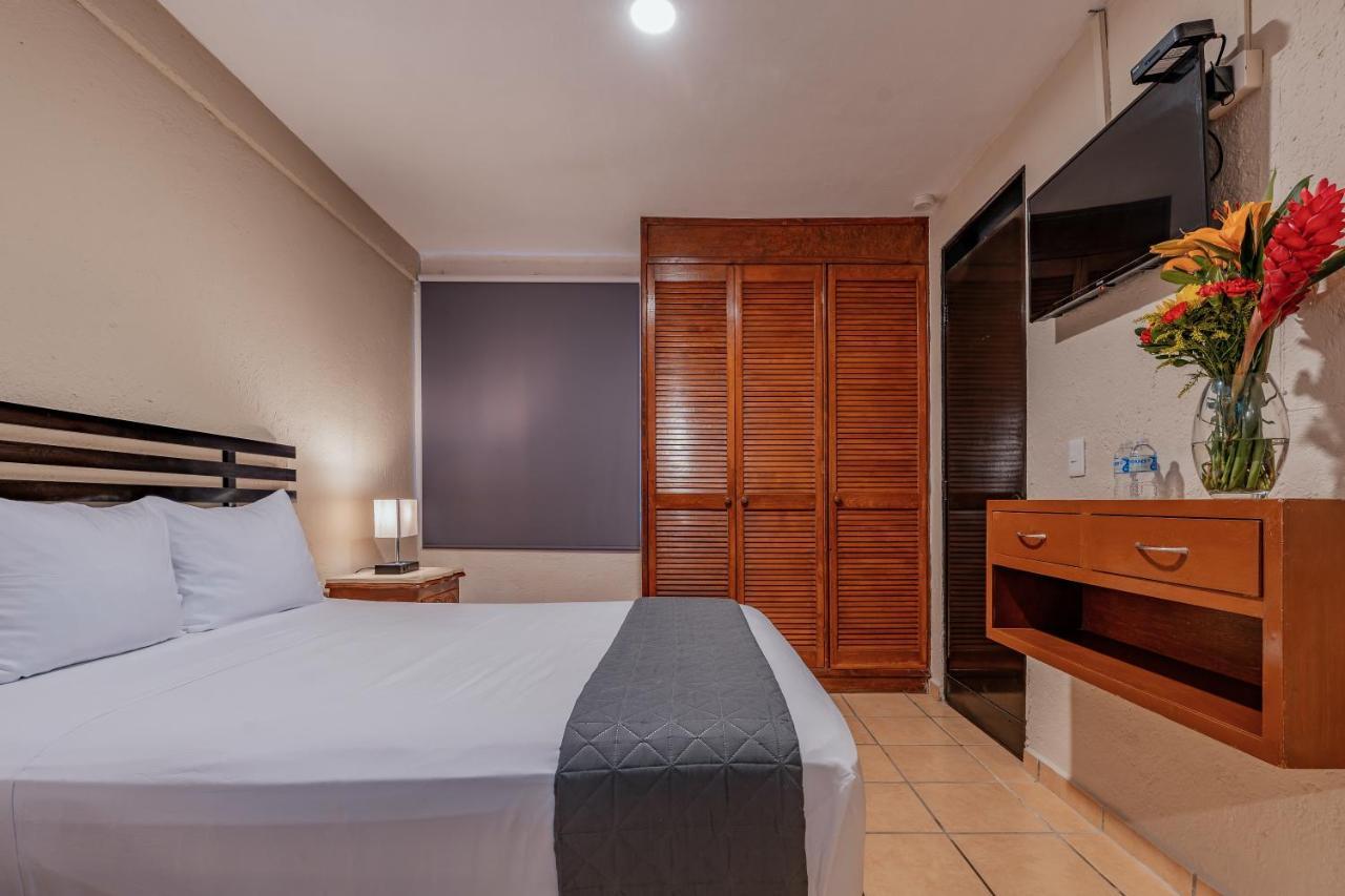 Hotel Brisas 5A Av, Playa Del Carmen Exteriör bild