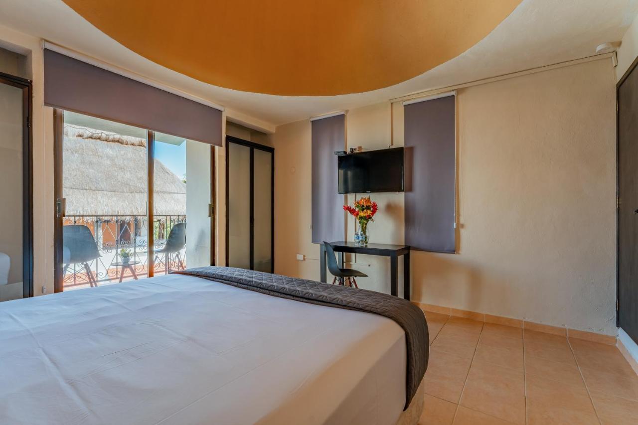 Hotel Brisas 5A Av, Playa Del Carmen Exteriör bild